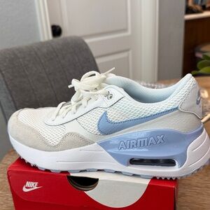 Nike Air Max Women's Sneakers - White and Light Blue